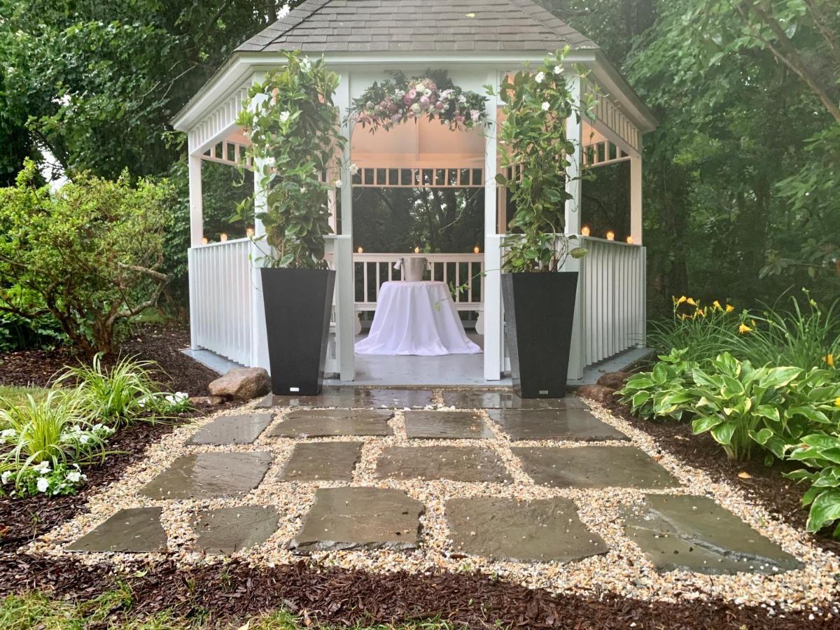 Bed and Breakfast Ashley Manor à Barnstable Extérieur photo
