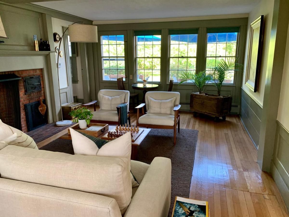 Bed and Breakfast Ashley Manor à Barnstable Extérieur photo